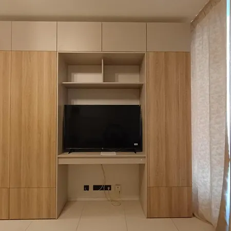 Apartment Krymska Prag