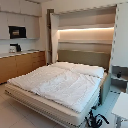 Krymska Apartment *