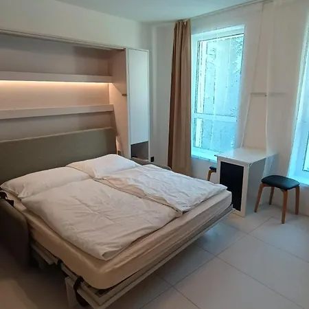 Krymska Apartment *